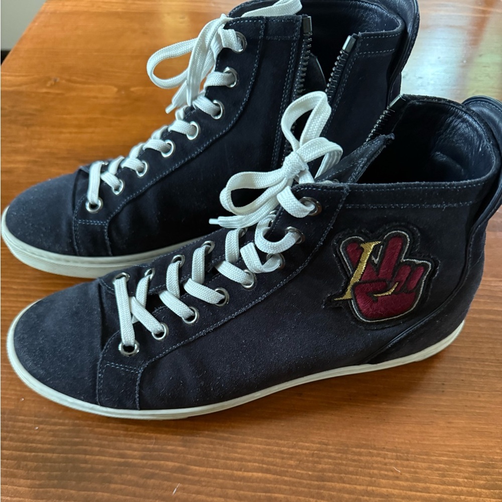 LOUIS VUITTON AUTHENTIC MENS PEACE SIGN ZIP UP SNEAKER BOOT NAVY - 8